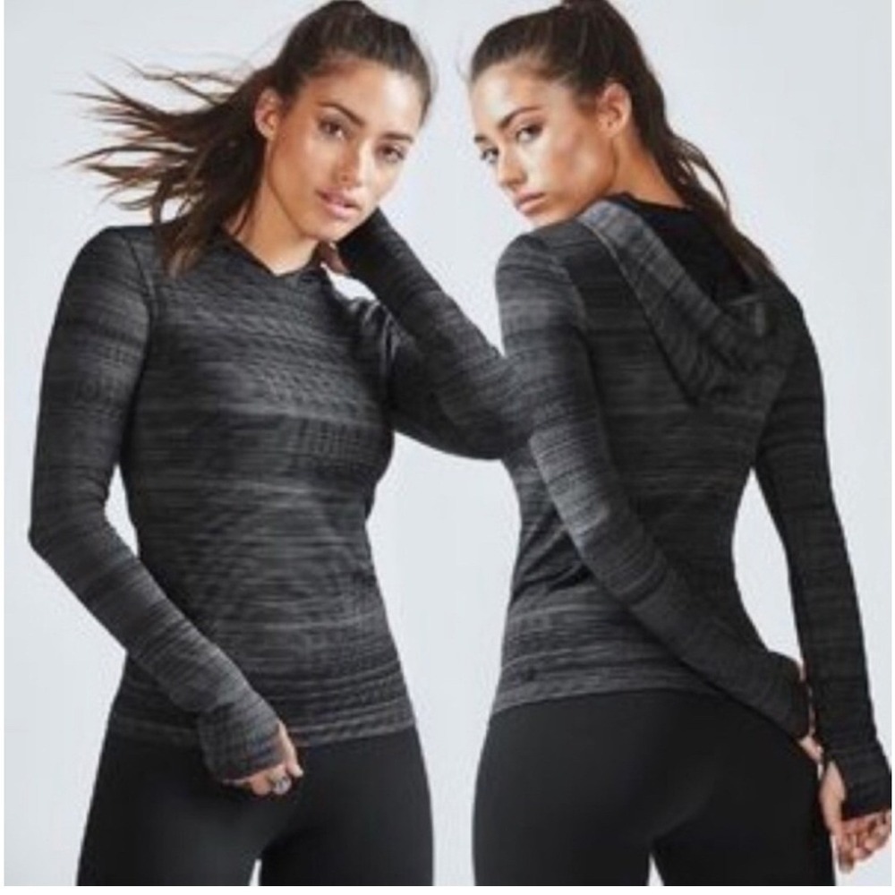 Fabletics NWT Megan Pullover Women's Large Gray Lurex Hoodie Athleisure‎